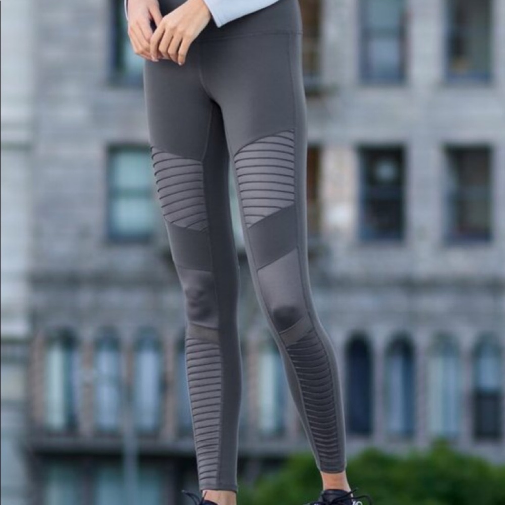 Alo Grey Motto Leggings